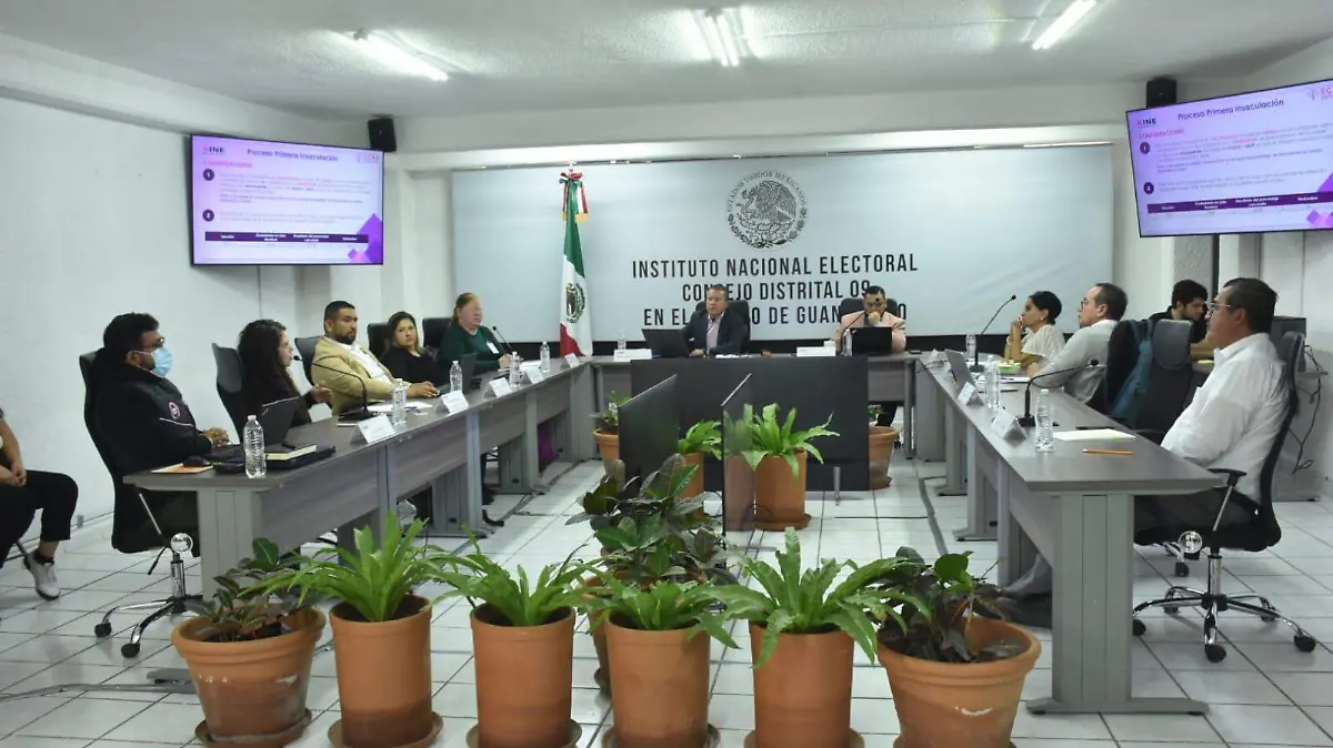 Distrito 09 de INE realiza primer sorteo de ciudadanía de Irapuato (1)